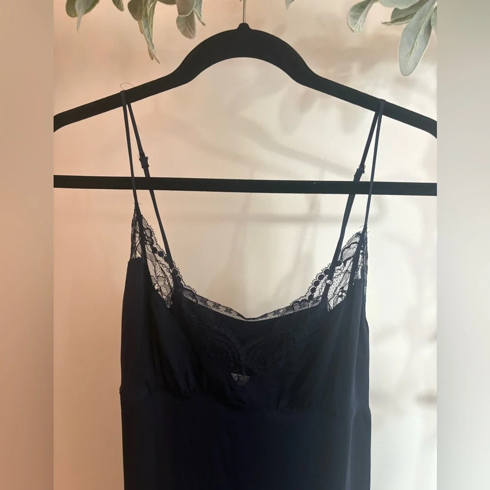 Wilfred Dress - Picture 3 of 6